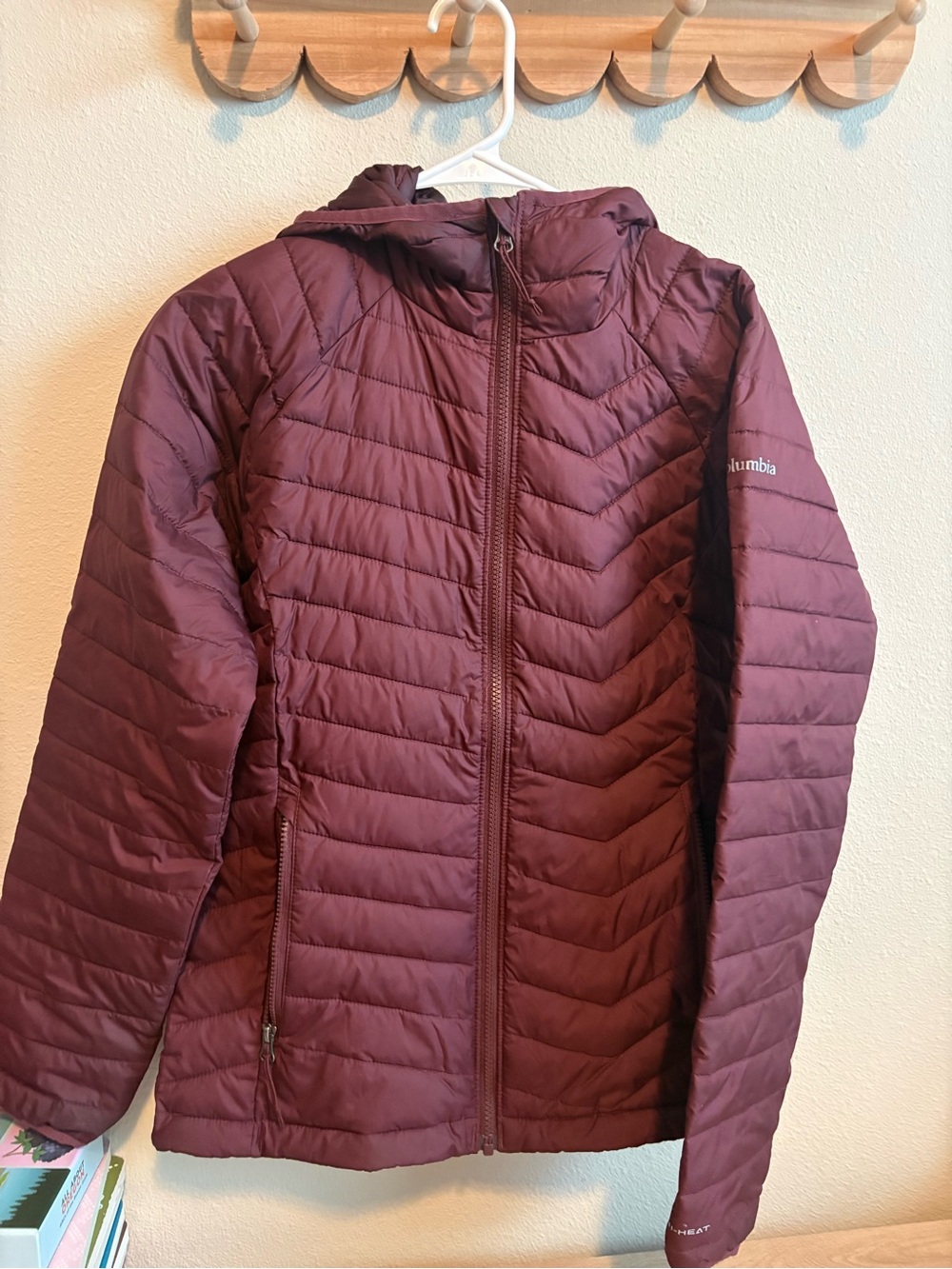Columbia Women's Burgundy Hooded Packable Puffer Jacket